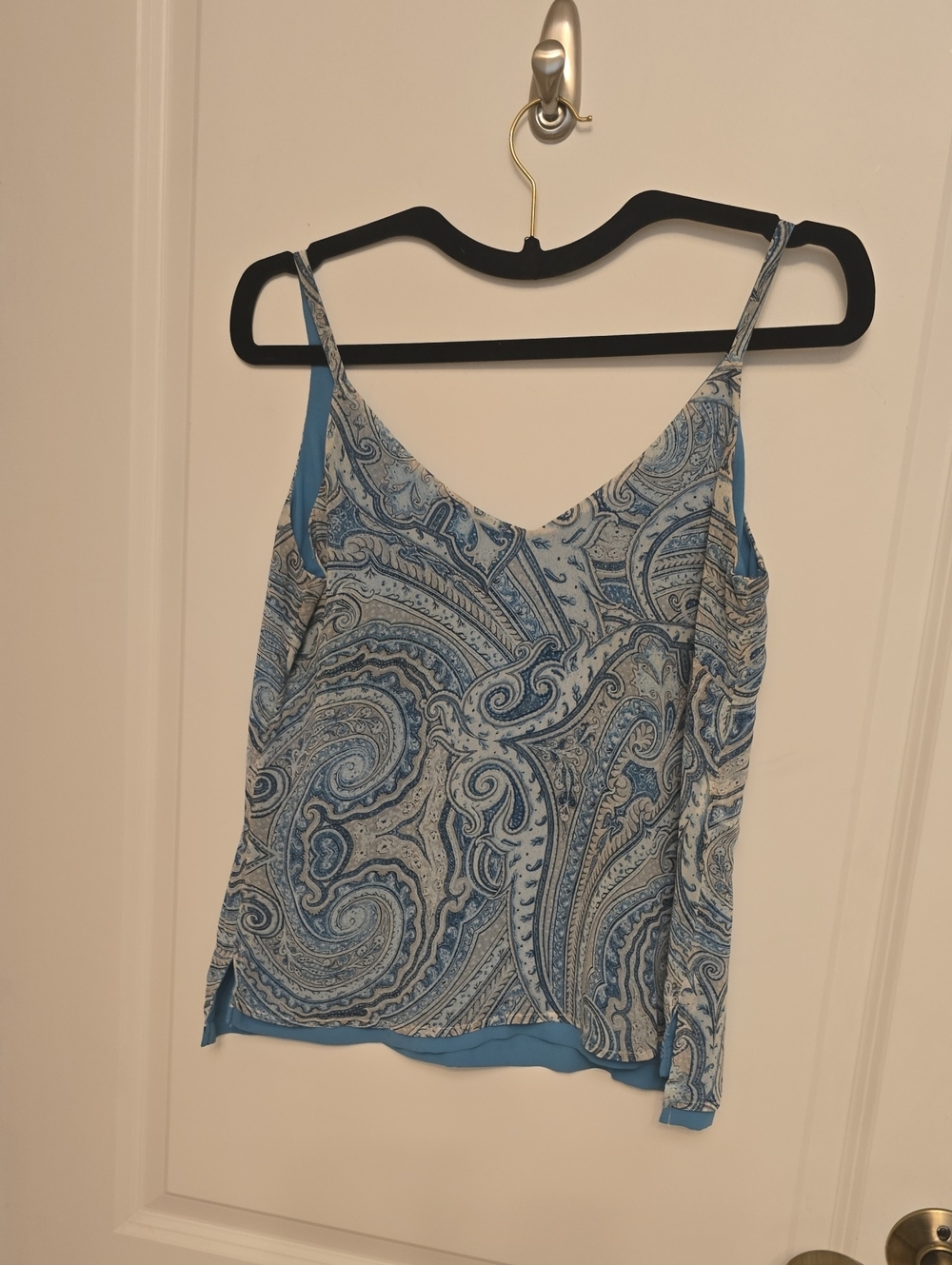 White House Black Market Blue Paisley V-Neck Camisole